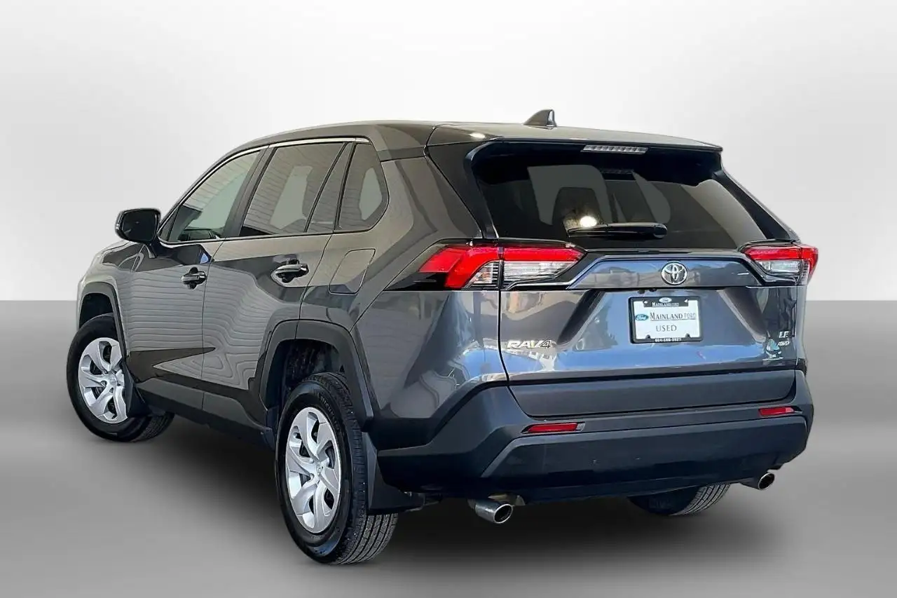 Toyota RAV 4 photo Toyota RAV 4
