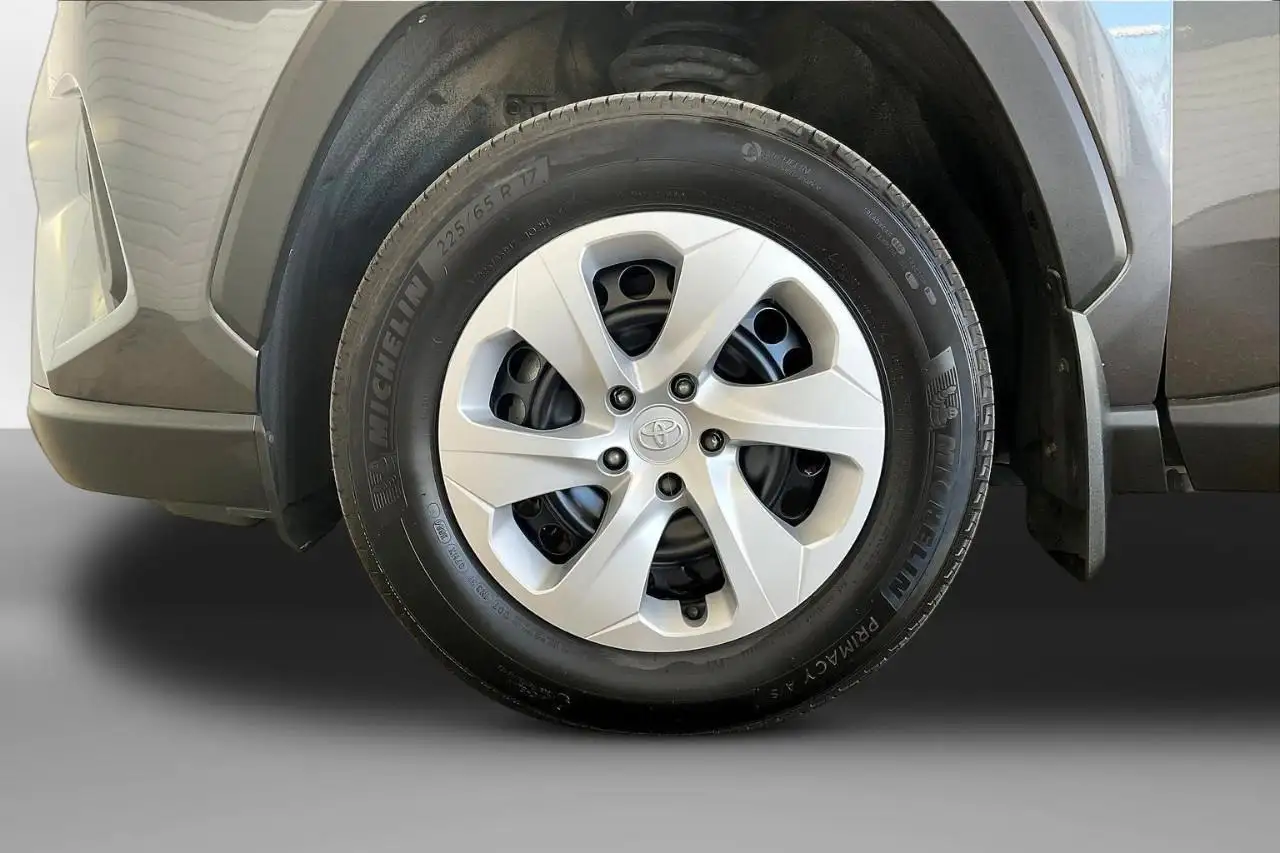 Toyota RAV 4 photo Toyota RAV 4