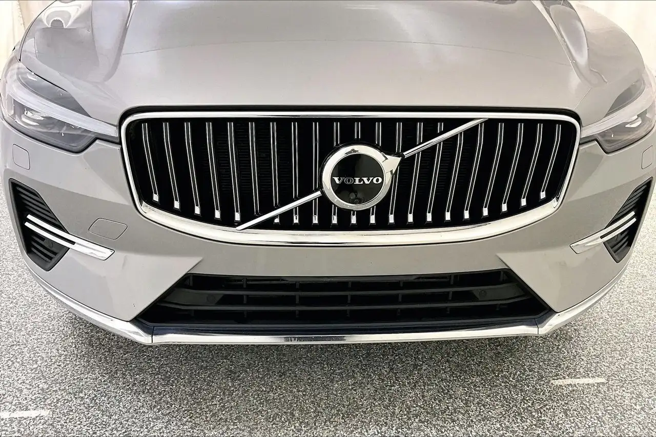 Volvo XC60 снимка Volvo XC60
