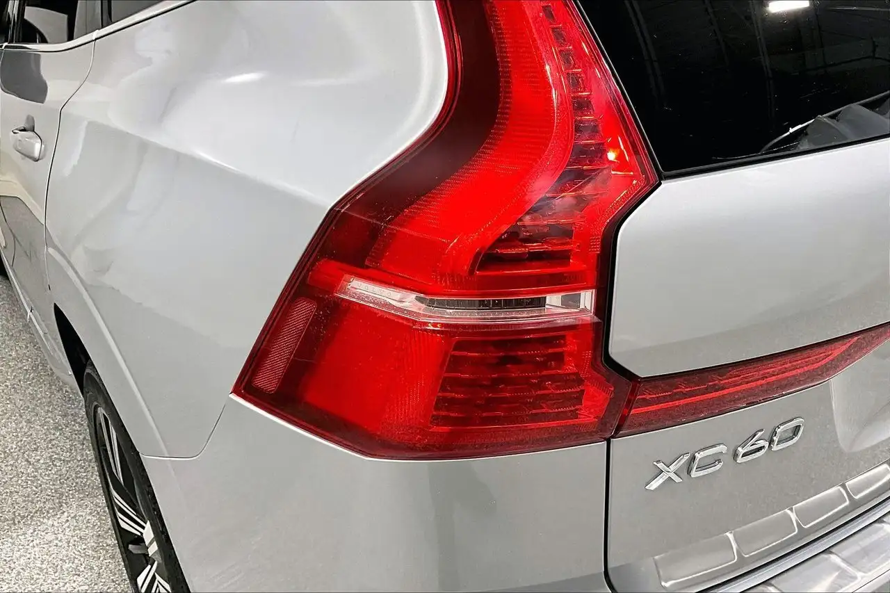 Volvo XC60 снимка Volvo XC60