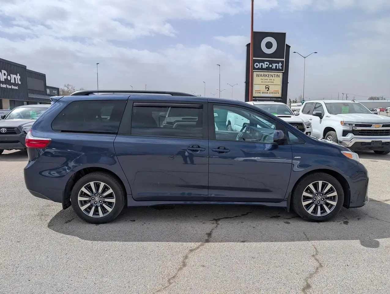 Toyota Sienna fotografie Toyota Sienna