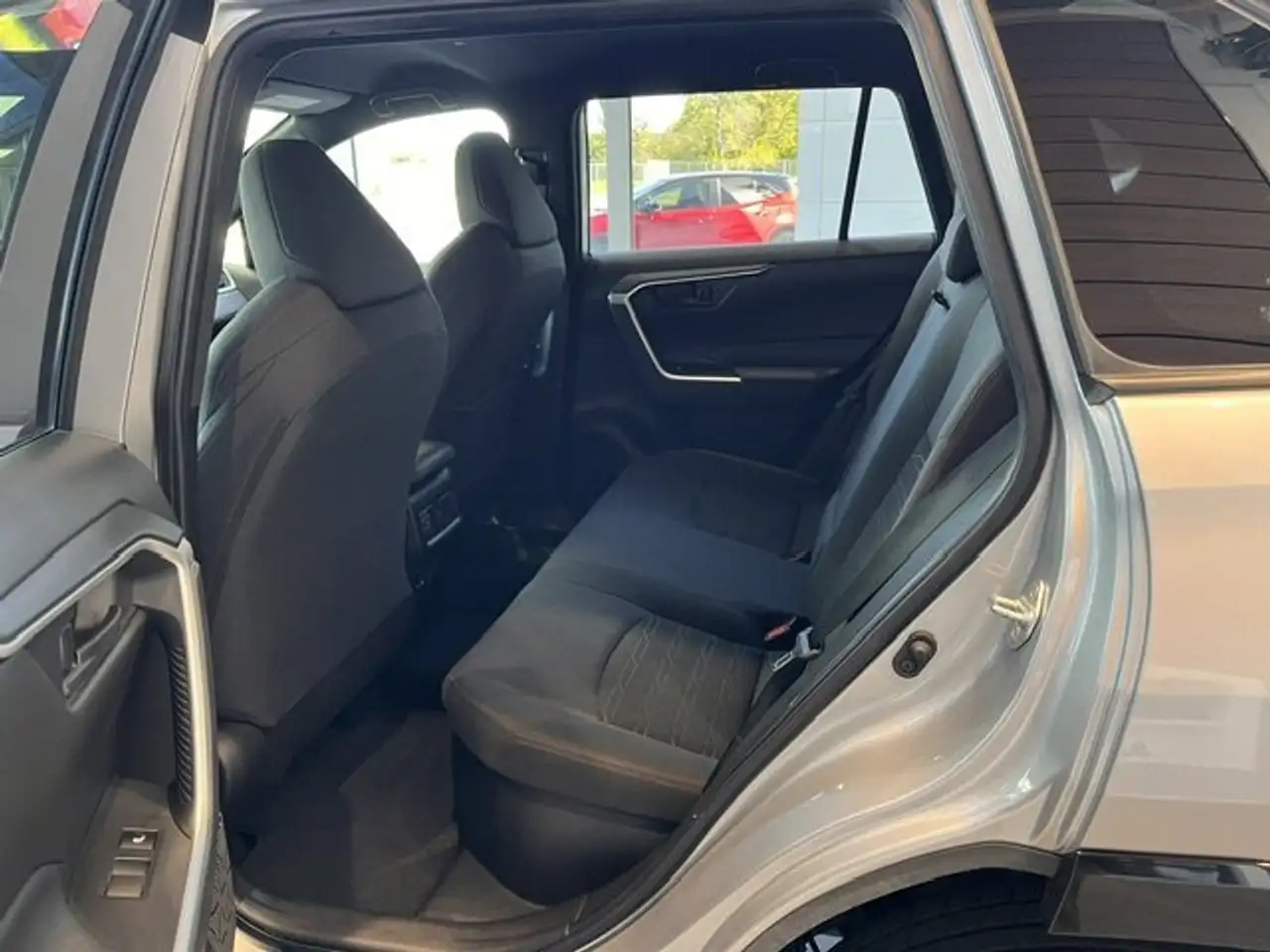 Toyota RAV 4 Prime снимка Toyota RAV 4 Prime