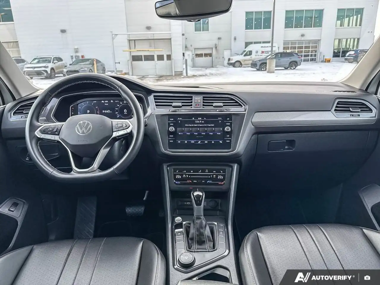 Volkswagen Tiguan снимка Volkswagen Tiguan