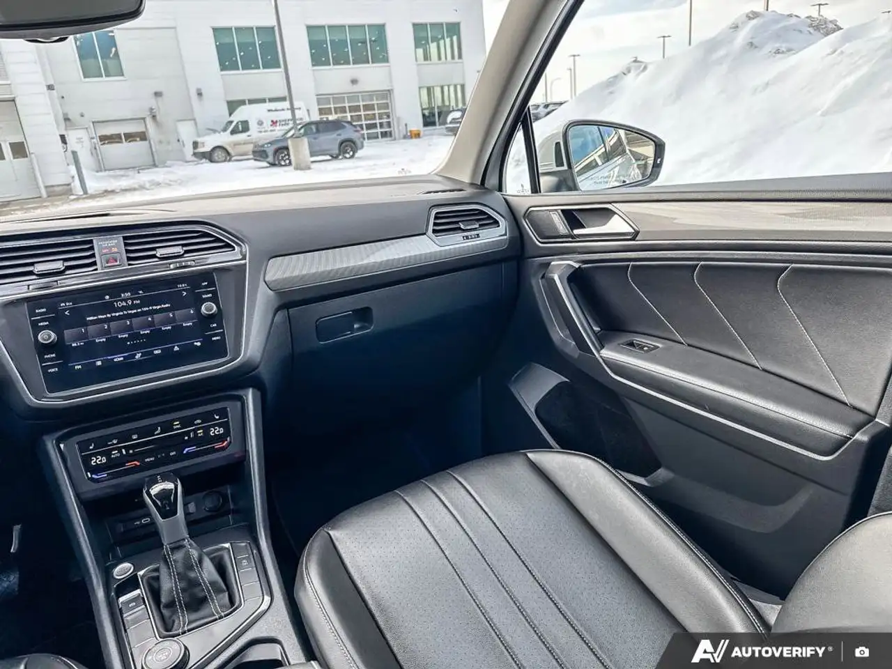 Volkswagen Tiguan снимка Volkswagen Tiguan