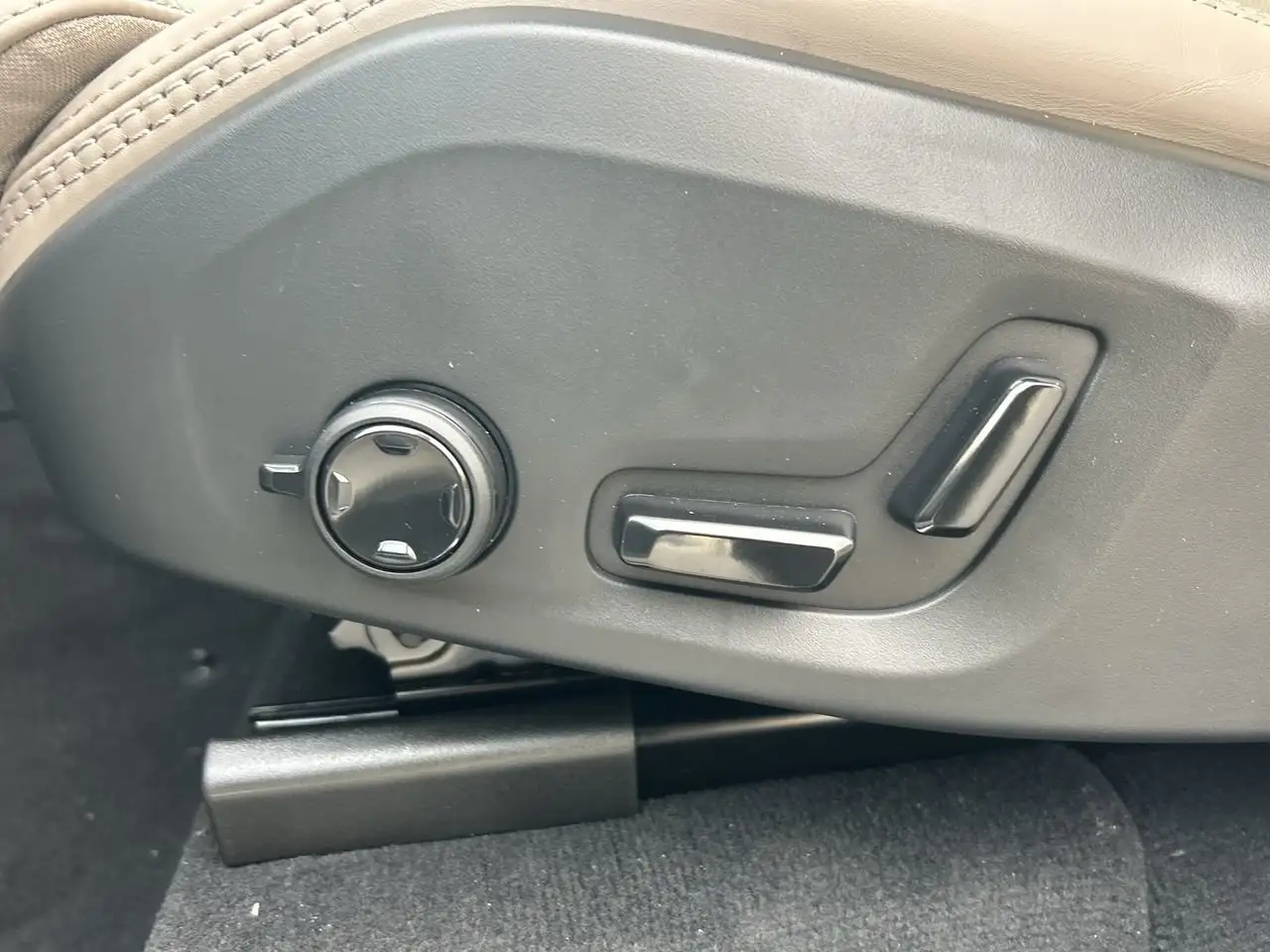 Volvo XC90 снимка Volvo XC90