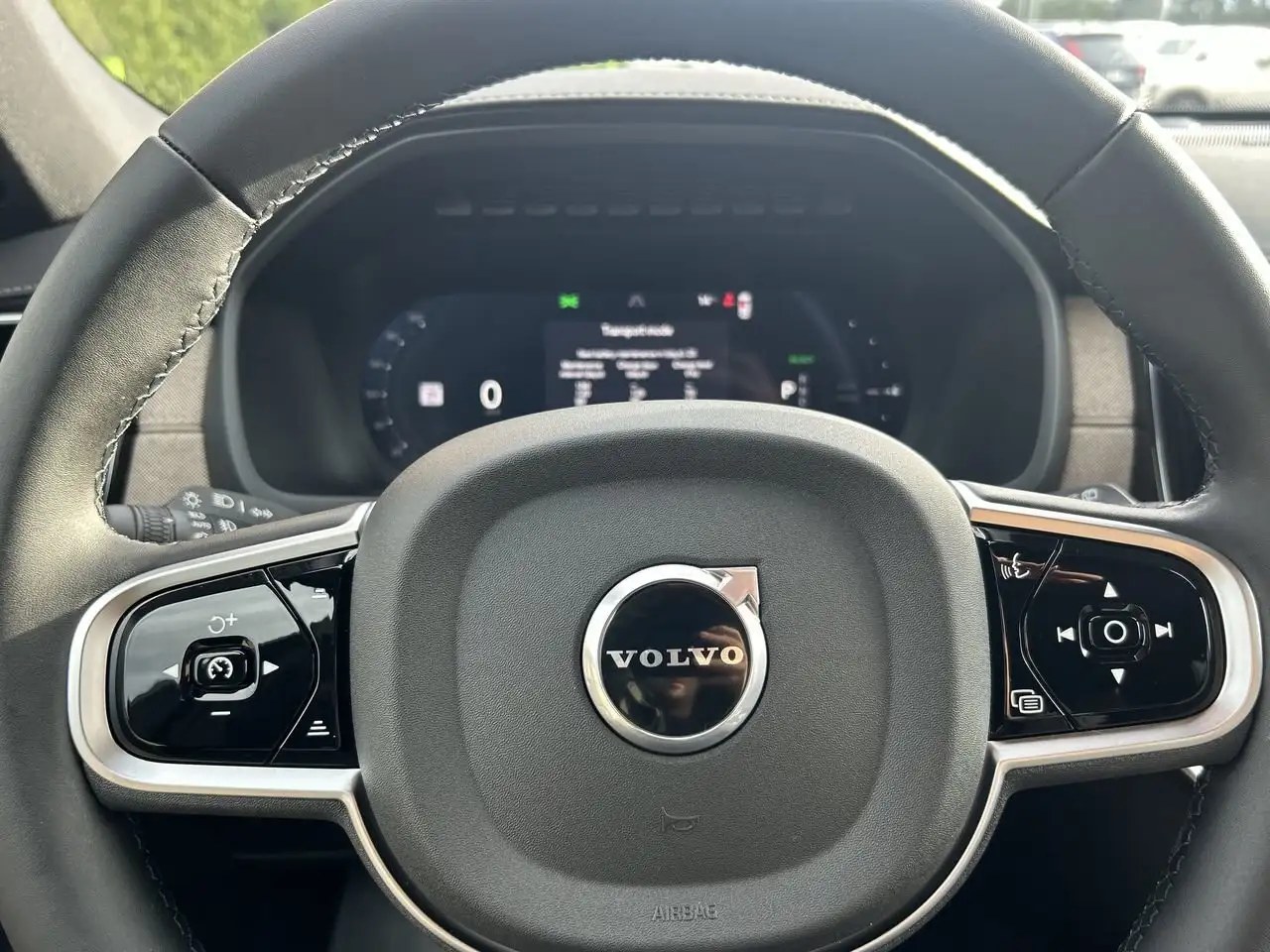 Volvo XC90 снимка Volvo XC90