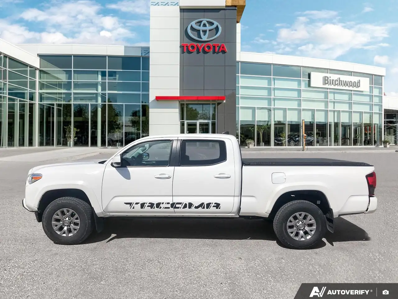 Toyota Tacoma снимка Toyota Tacoma