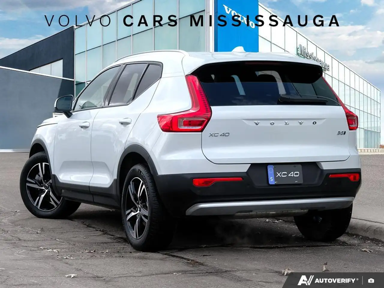 Volvo XC40 снимка Volvo XC40