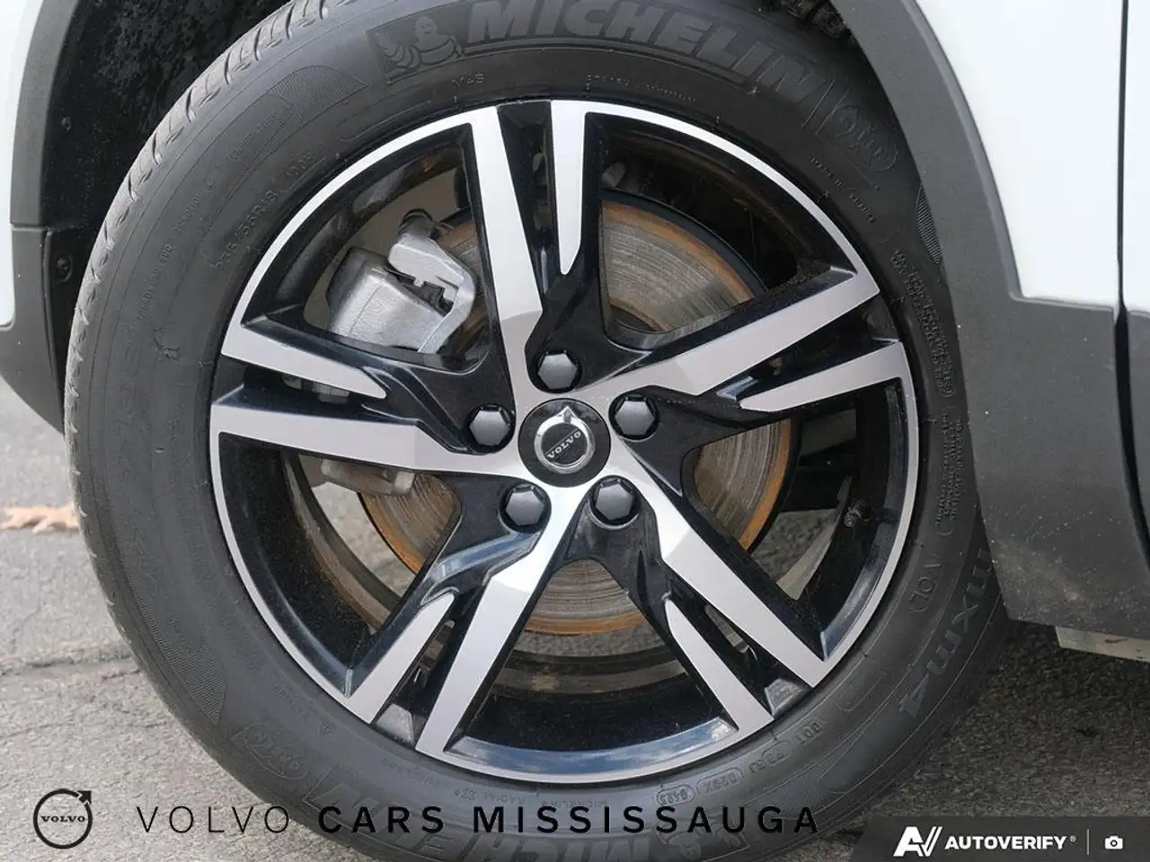Volvo XC40 снимка Volvo XC40