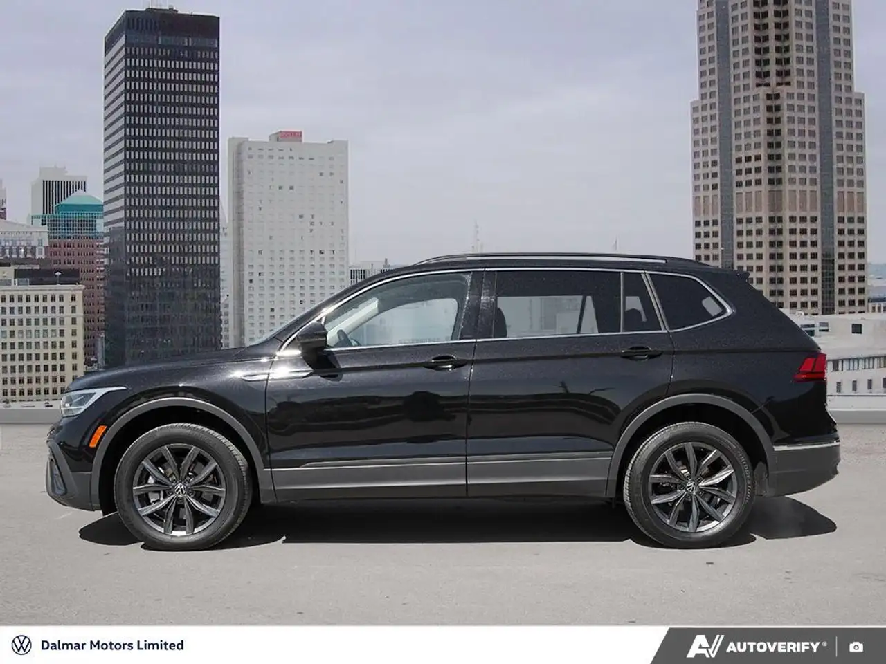 Volkswagen Tiguan снимка Volkswagen Tiguan