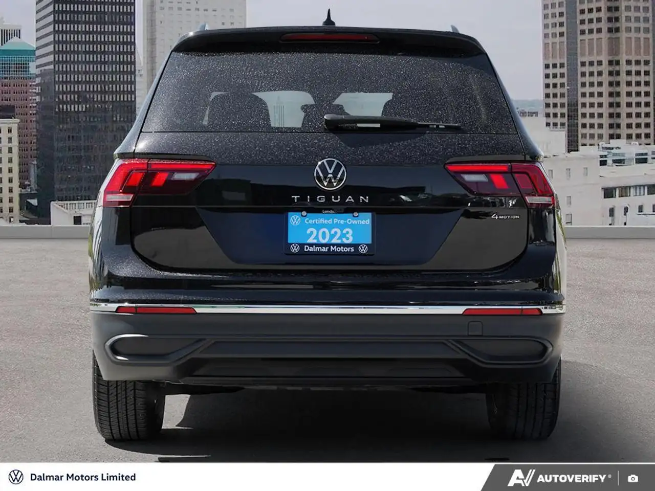 Volkswagen Tiguan снимка Volkswagen Tiguan
