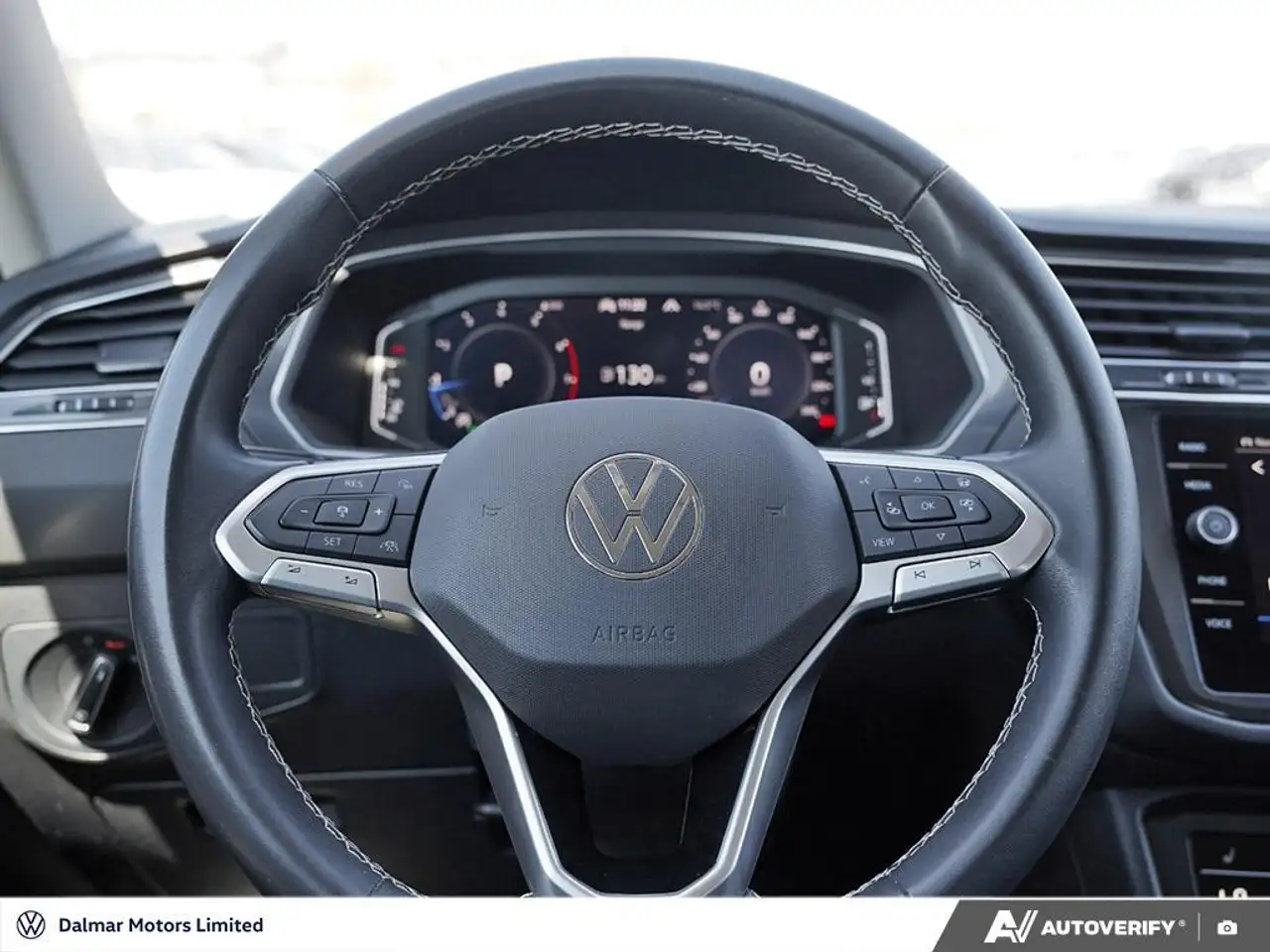 Volkswagen Tiguan снимка Volkswagen Tiguan
