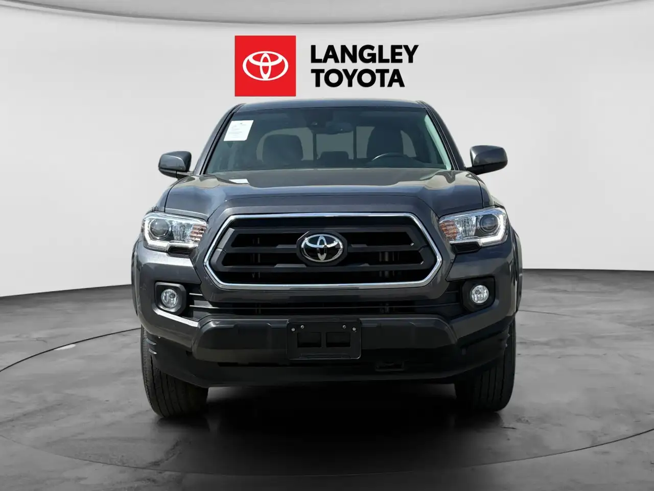 Toyota Tacoma снимка Toyota Tacoma