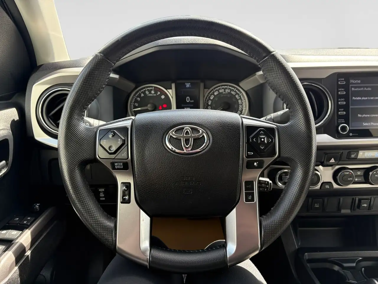 Toyota Tacoma снимка Toyota Tacoma