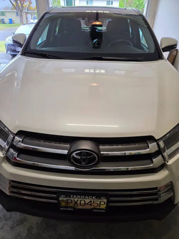 Toyota Highlander снимка Toyota Highlander