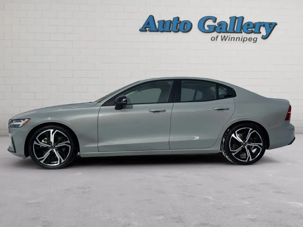 Volvo S60 photo Volvo S60