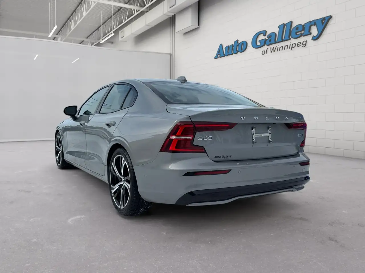 Volvo S60 photo Volvo S60
