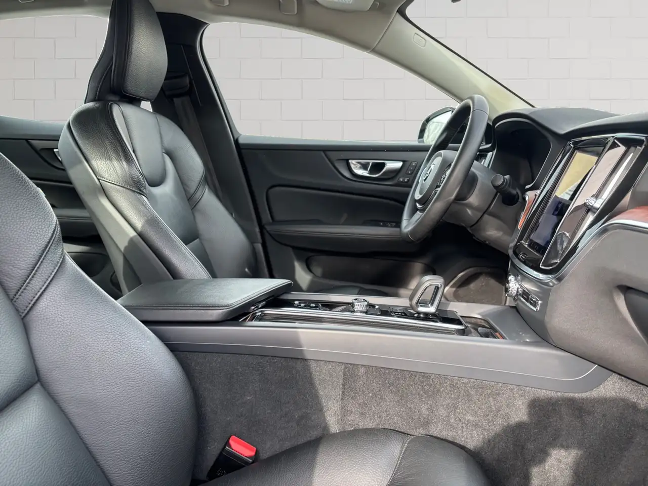 Volvo S60 photo Volvo S60