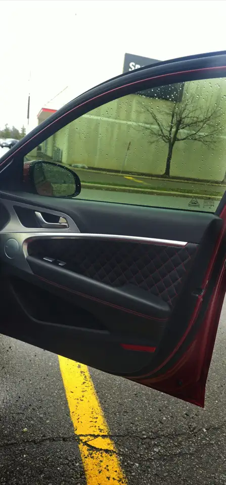Genesis G70 снимка Genesis G70