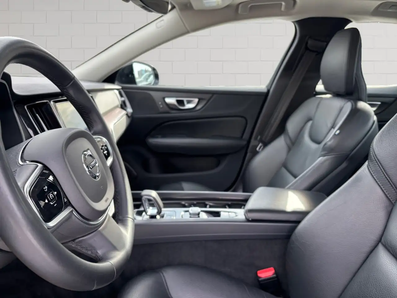 Volvo S60 photo Volvo S60