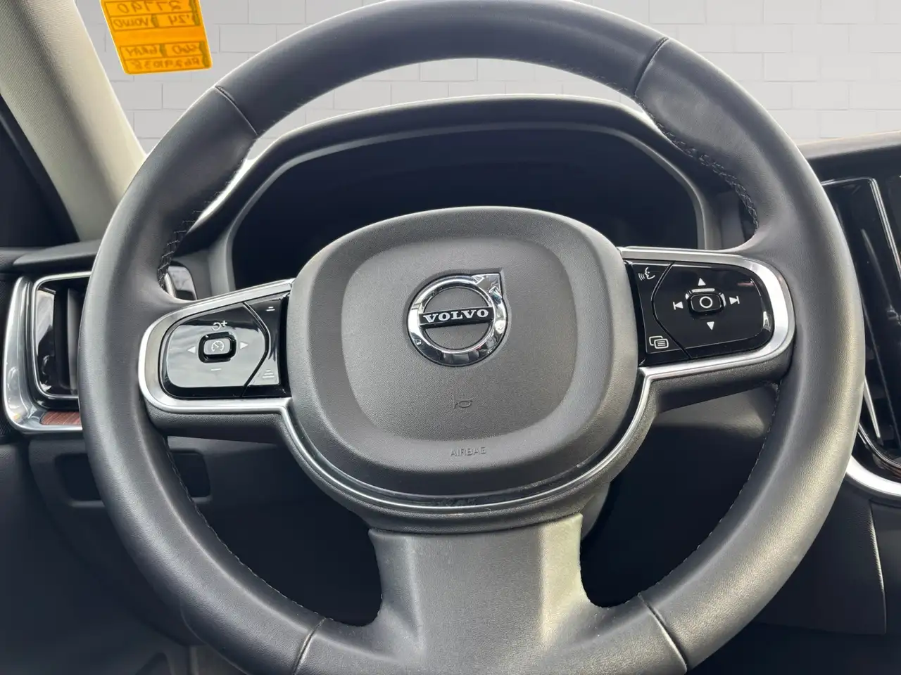 Volvo S60 photo Volvo S60