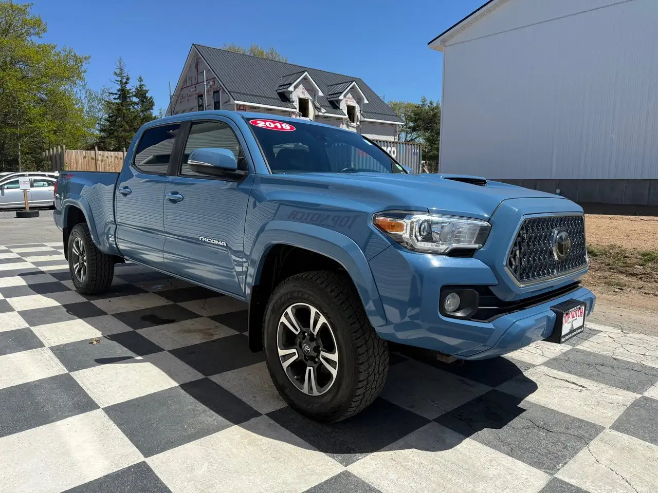 Toyota Tacoma снимка Toyota Tacoma