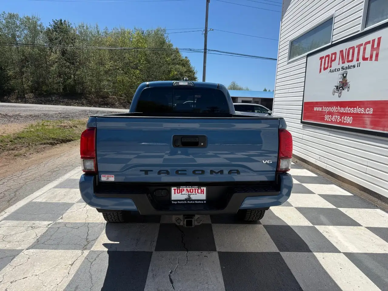 Toyota Tacoma снимка Toyota Tacoma