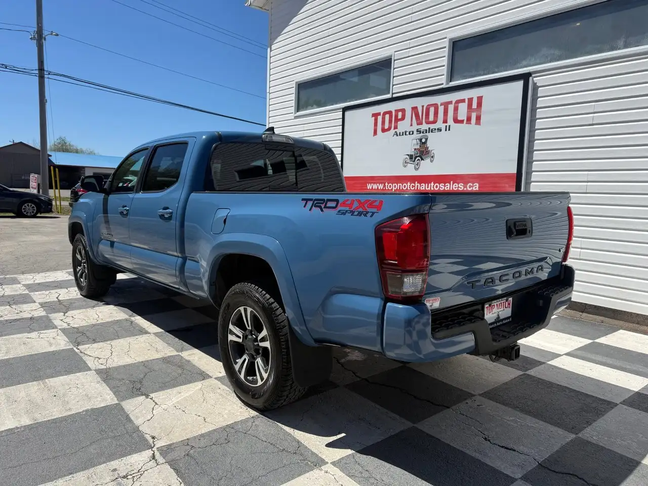 Toyota Tacoma снимка Toyota Tacoma
