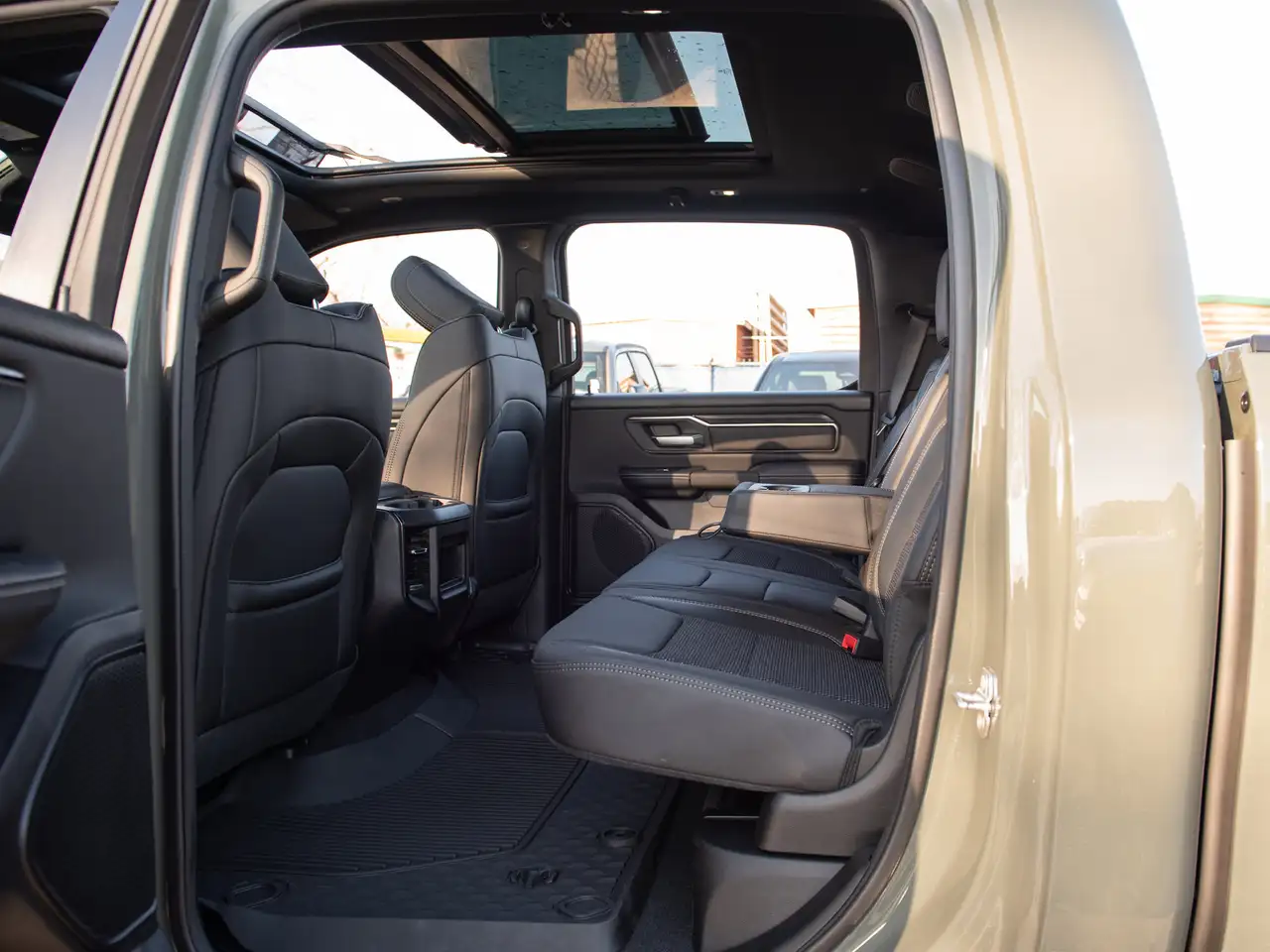 RAM 1500 photo RAM 1500