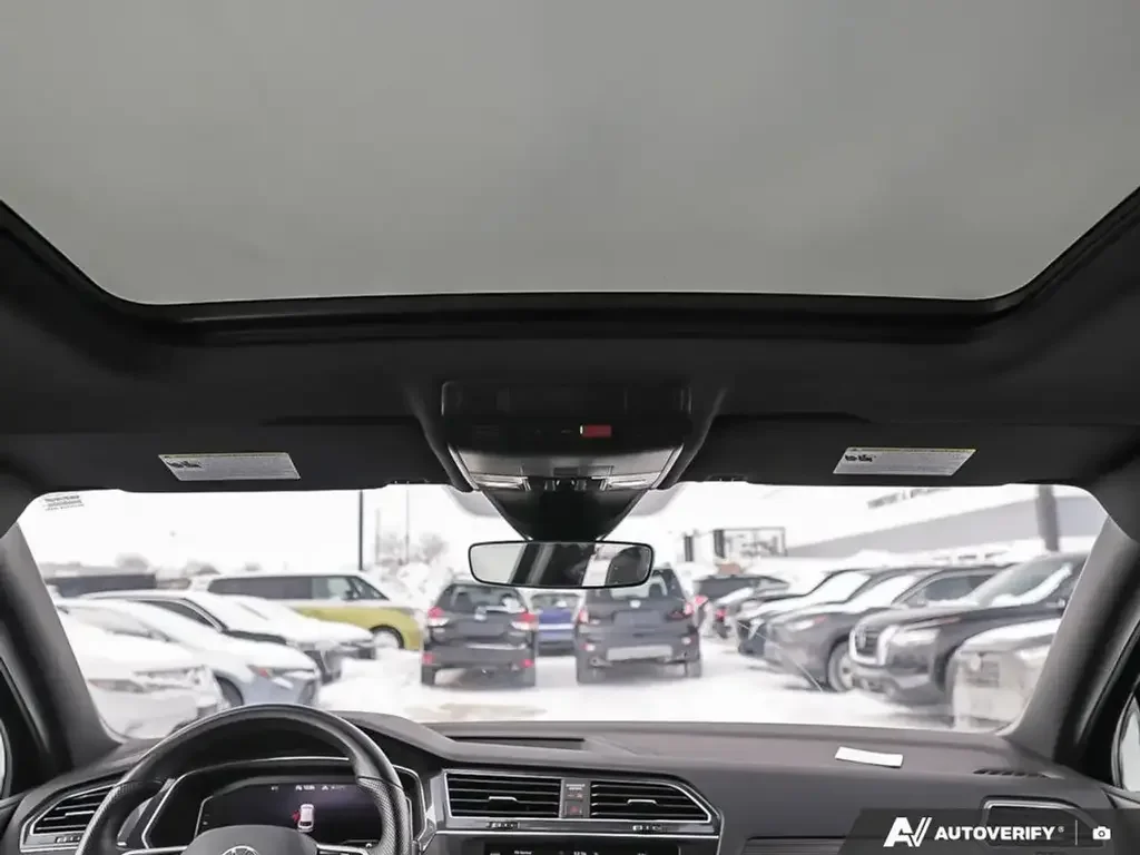 Volkswagen Tiguan снимка Volkswagen Tiguan