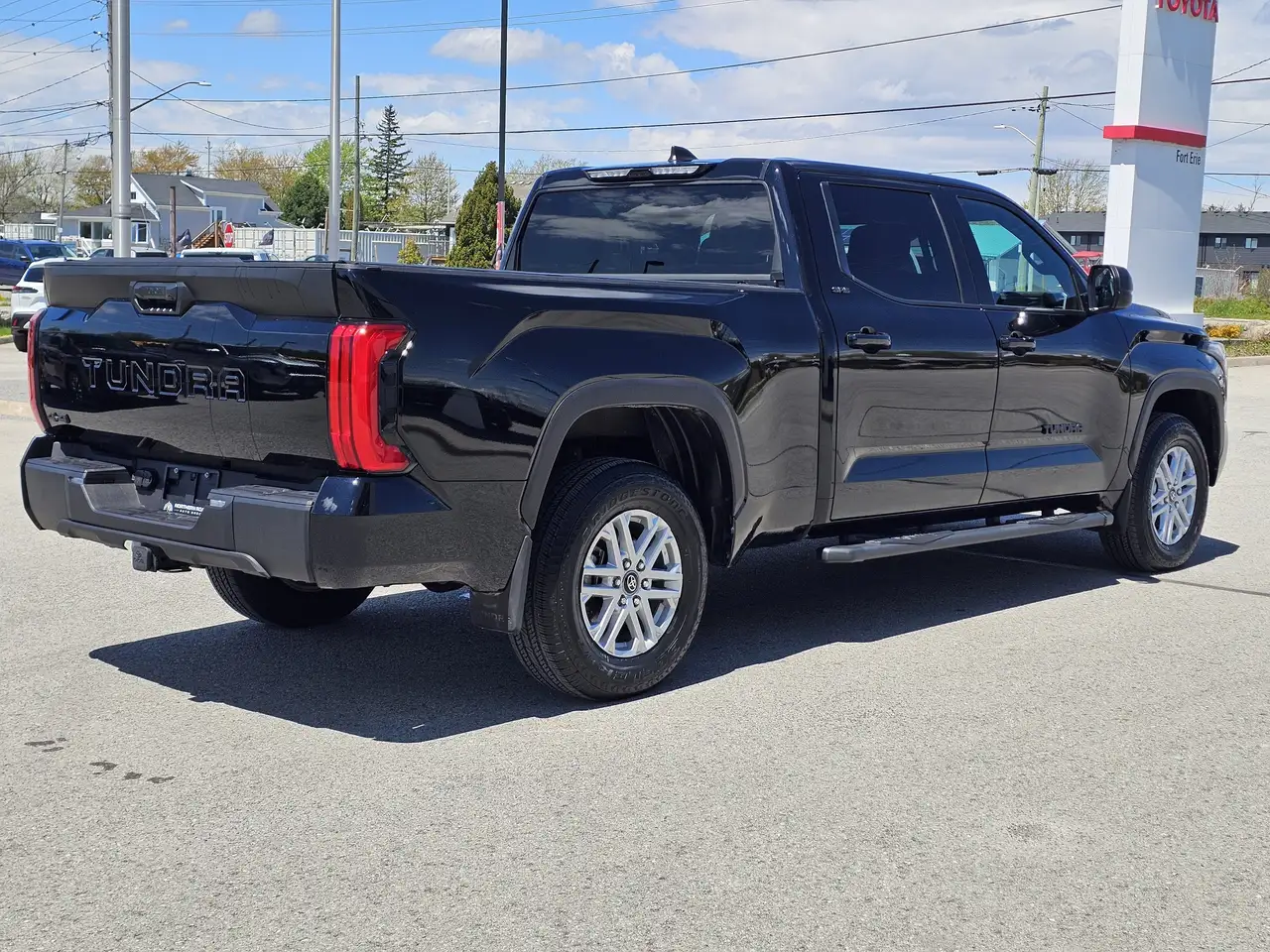 Toyota Tundra снимка Toyota Tundra