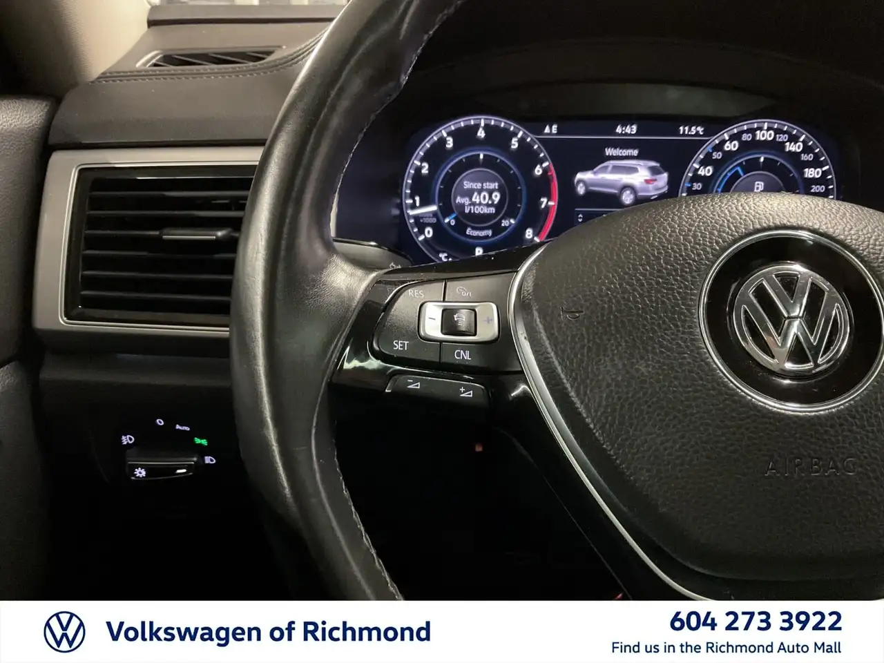 Volkswagen Atlas снимка Volkswagen Atlas