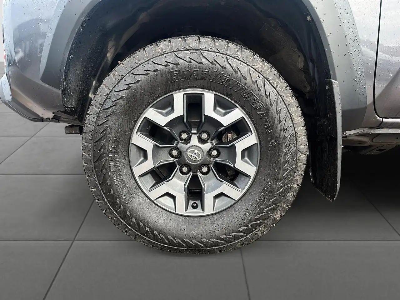 Toyota Tacoma снимка Toyota Tacoma