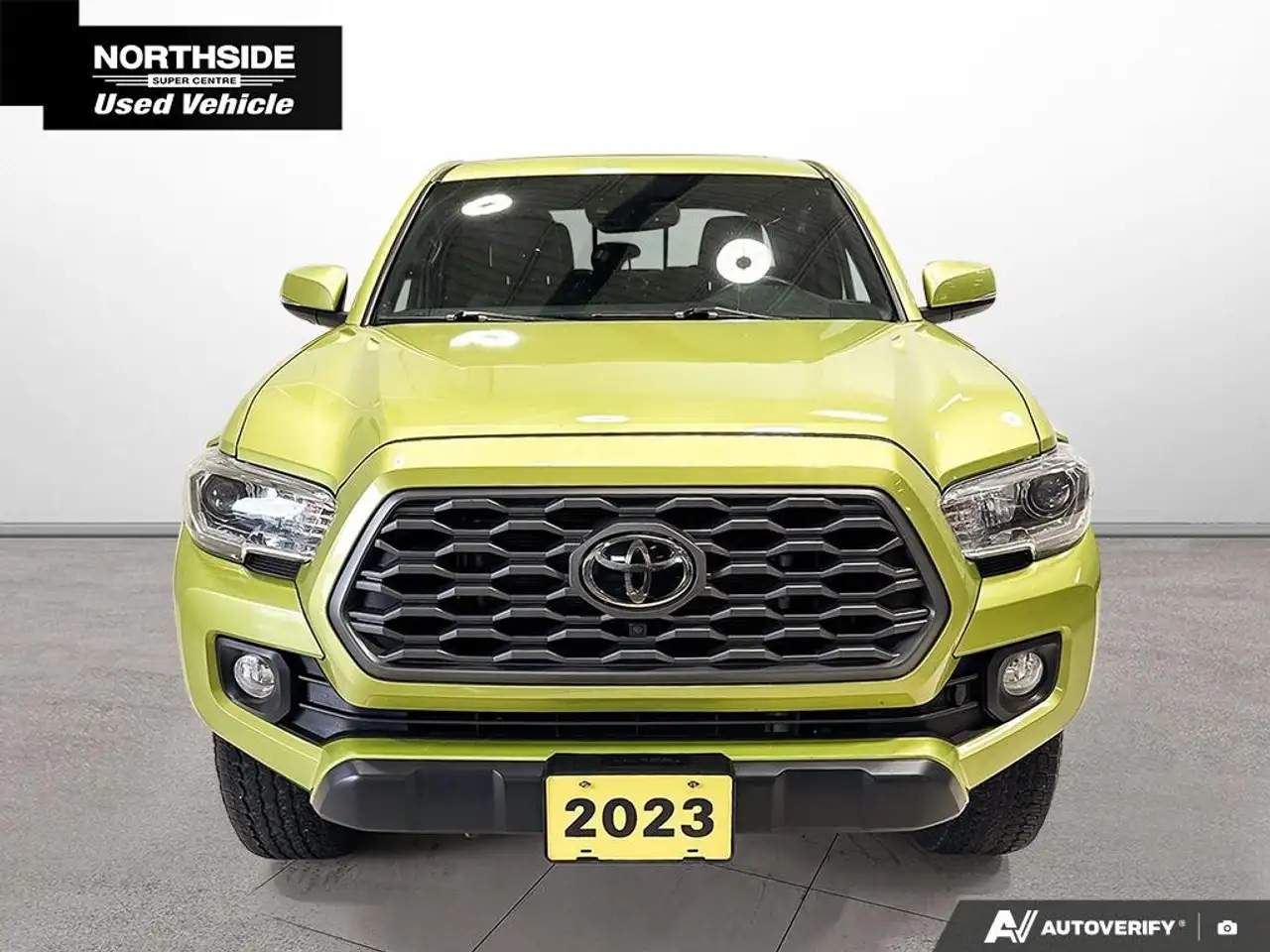 Toyota Tacoma снимка Toyota Tacoma