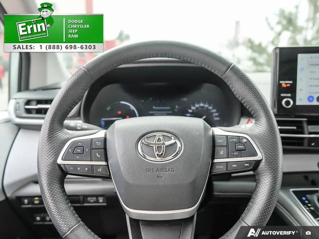 Toyota Sienna fotografie Toyota Sienna