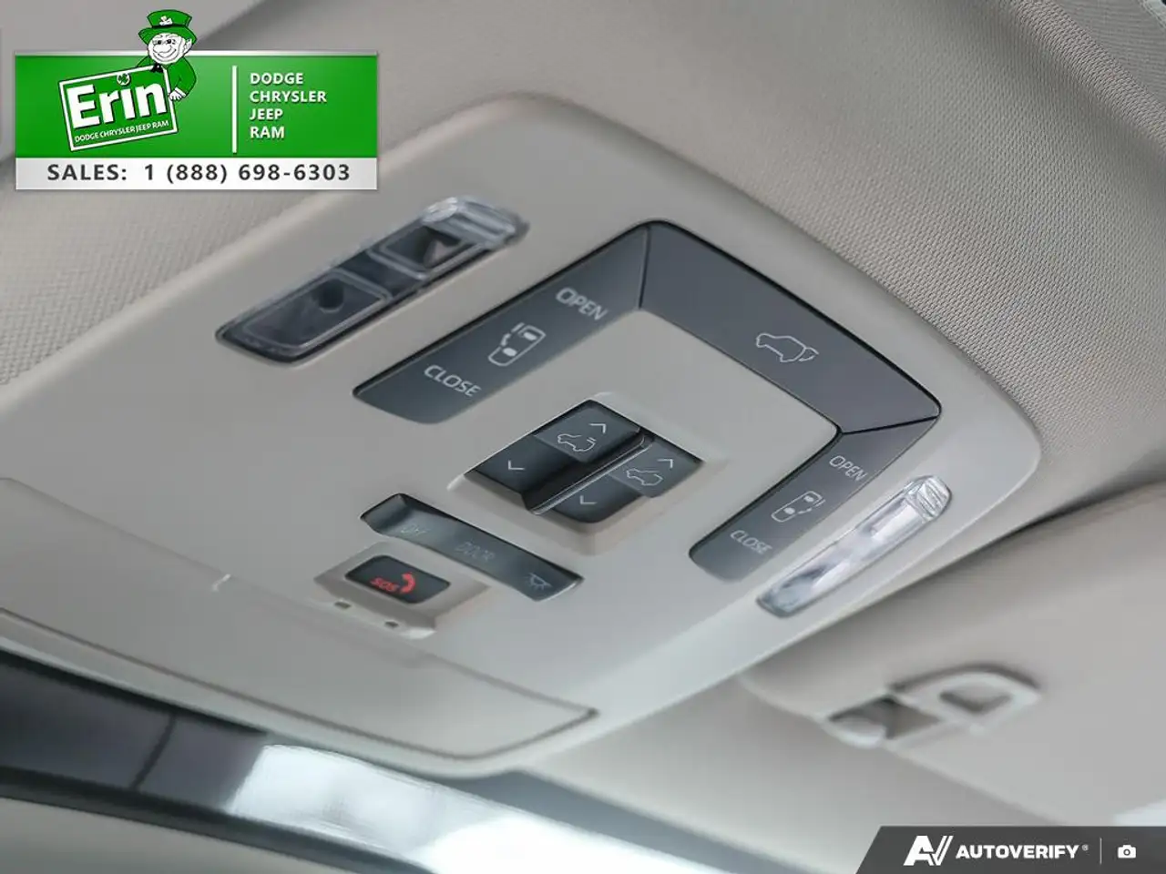 Toyota Sienna fotografie Toyota Sienna
