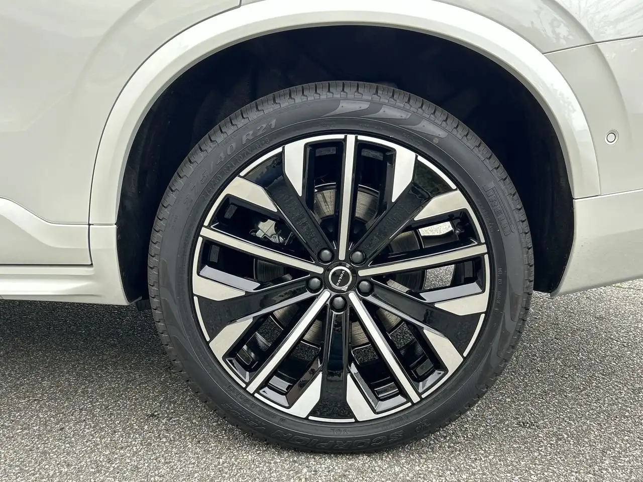 Volvo XC90 снимка Volvo XC90