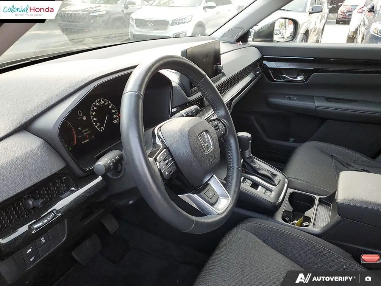 Honda CR-V photo Honda CR-V