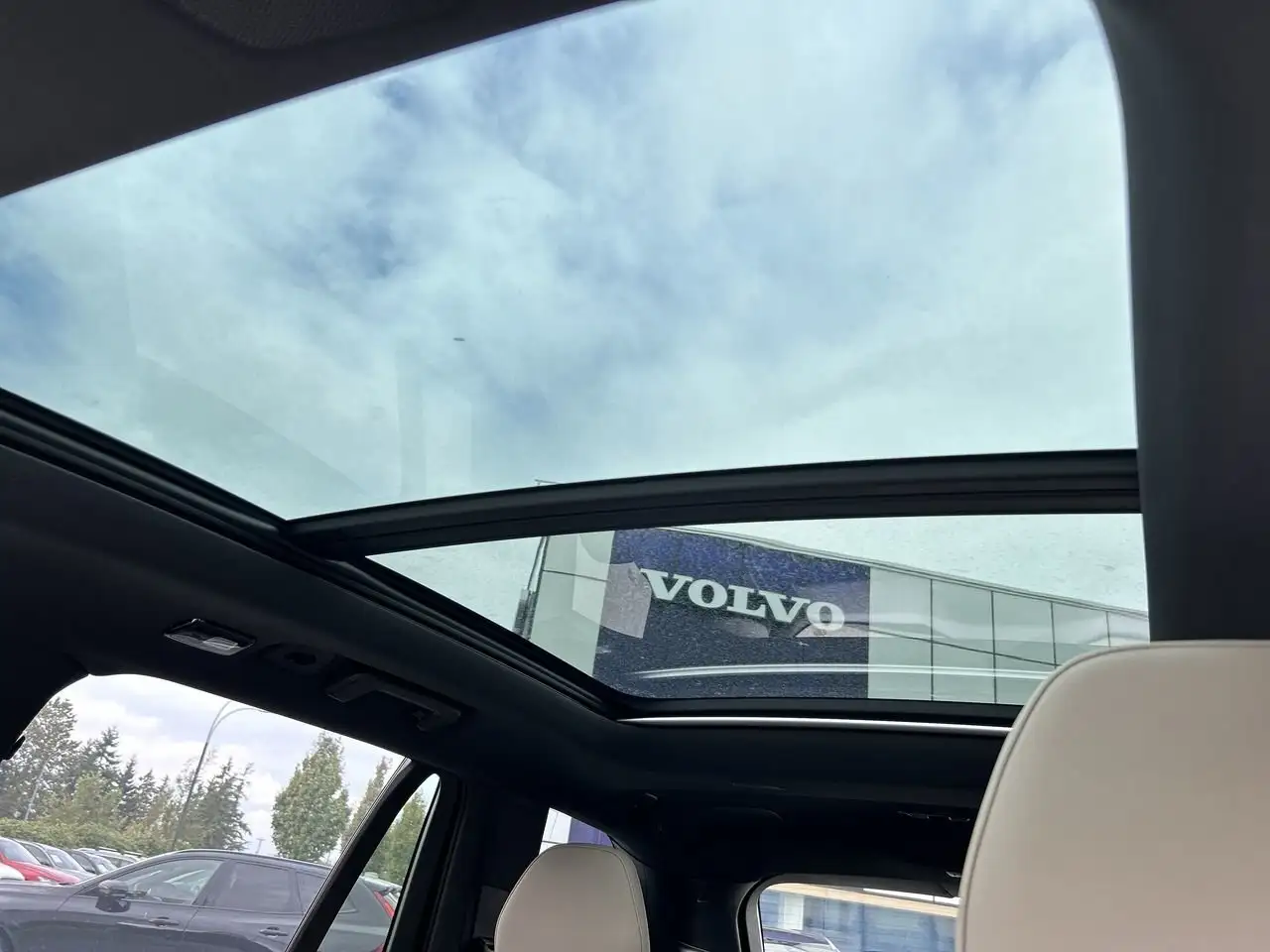 Volvo XC90 снимка Volvo XC90