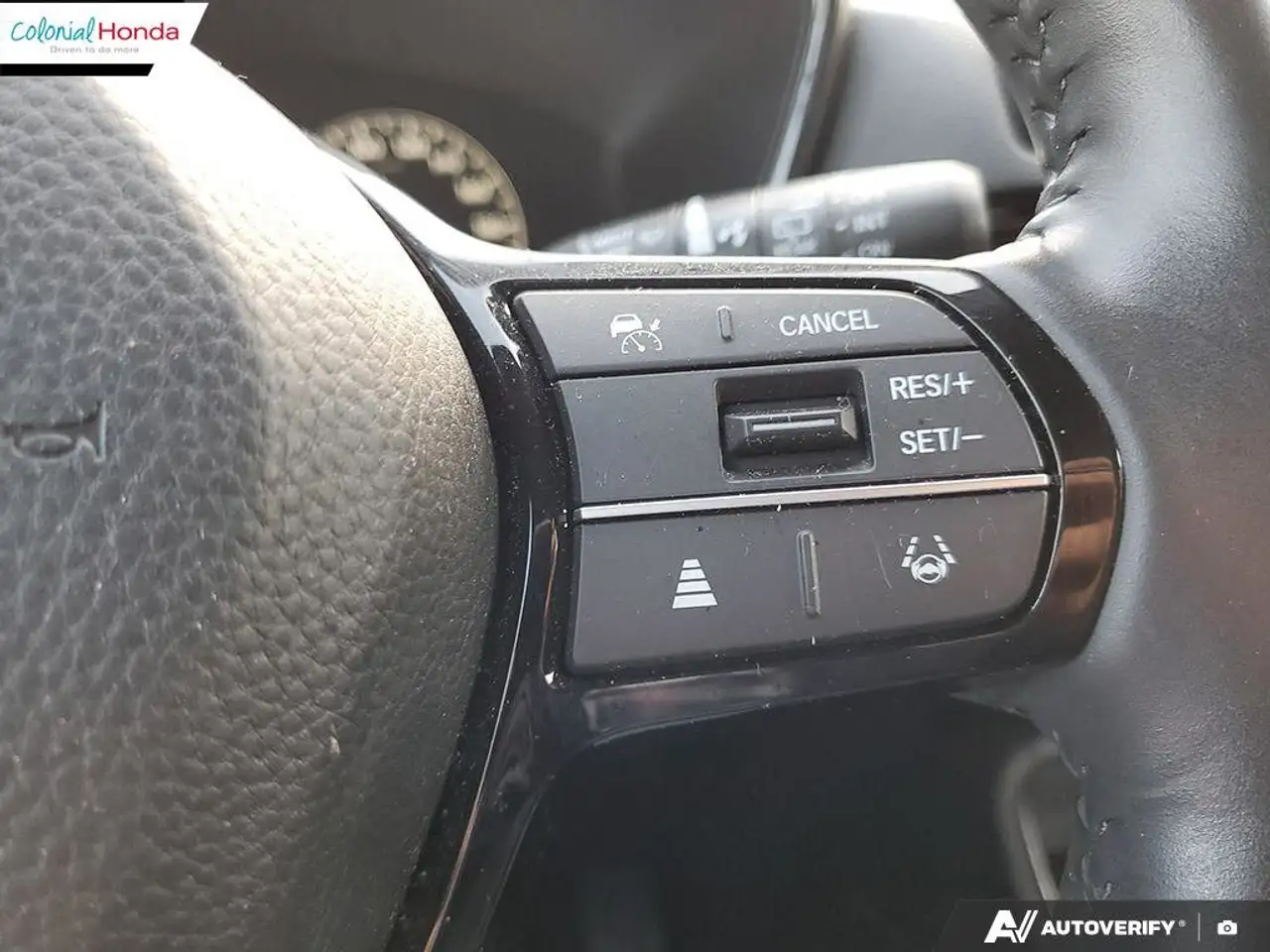 Honda CR-V photo Honda CR-V