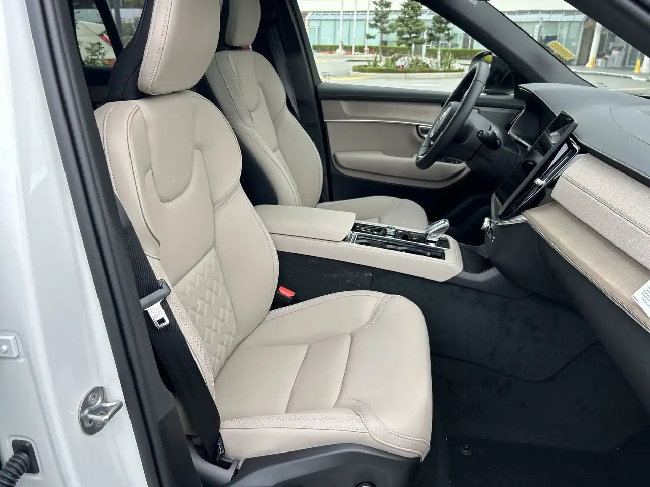 Volvo XC90 снимка Volvo XC90