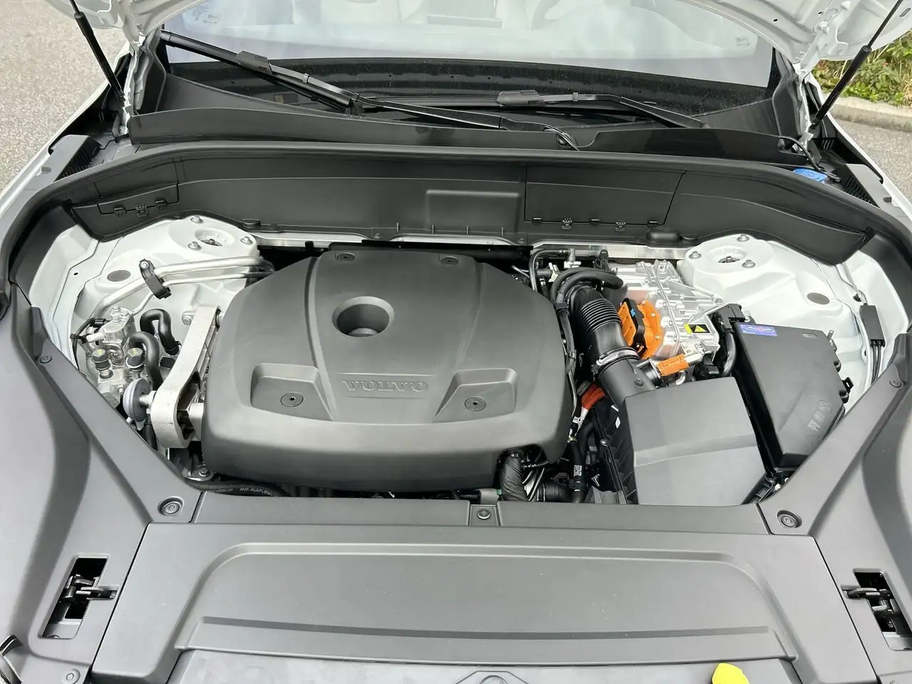 Volvo XC90 снимка Volvo XC90