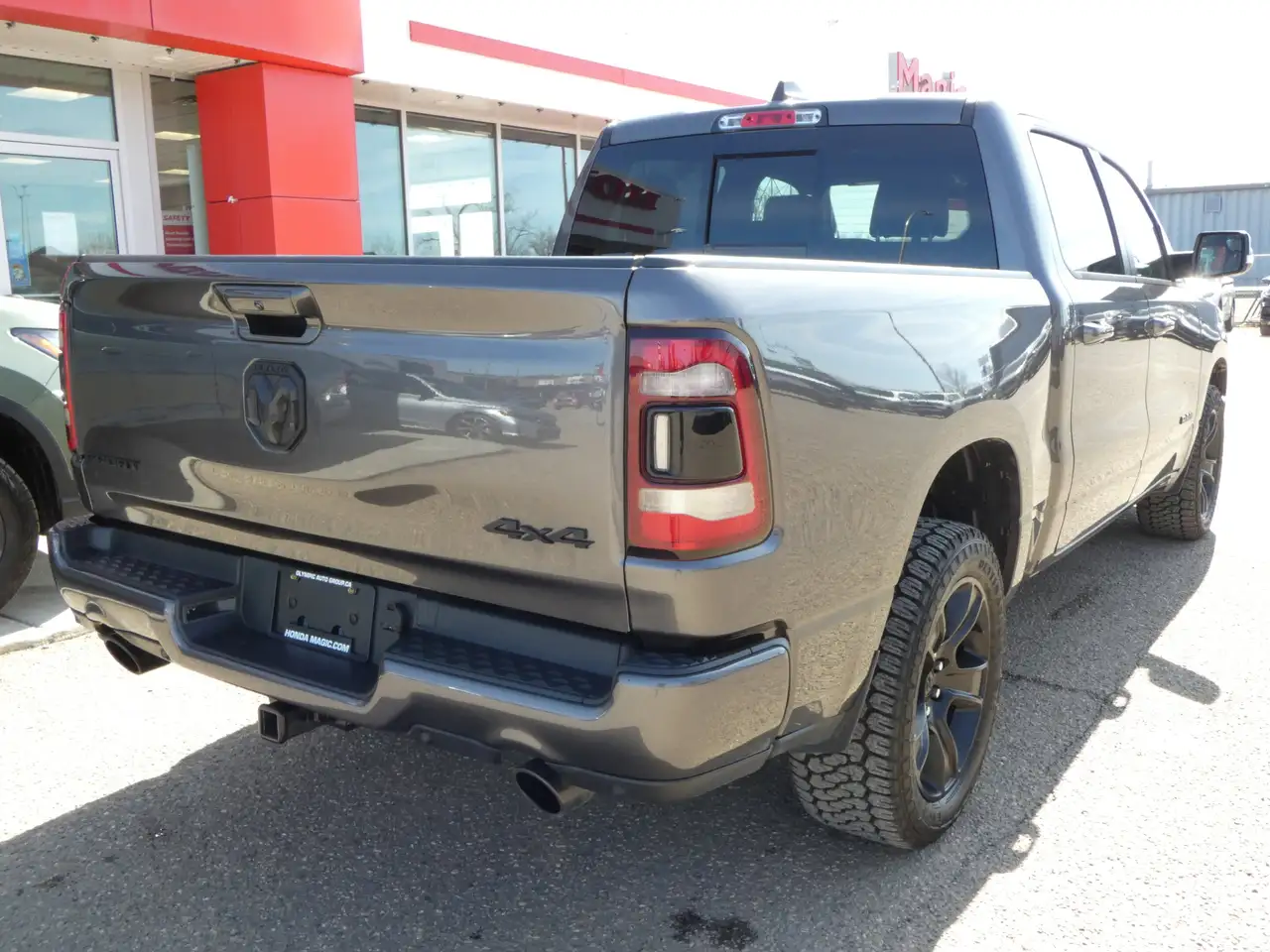 RAM 1500 photo RAM 1500
