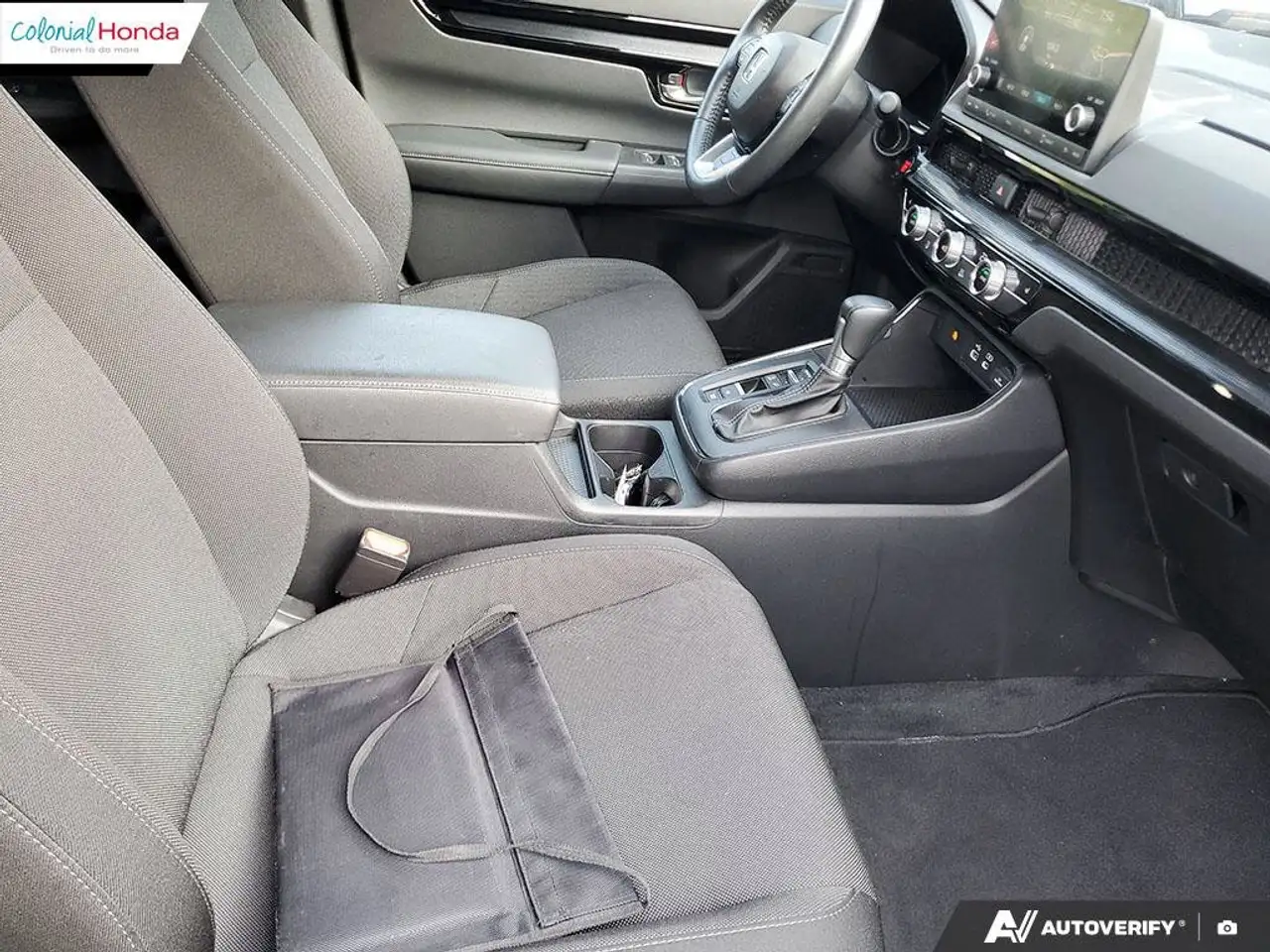 Honda CR-V photo Honda CR-V