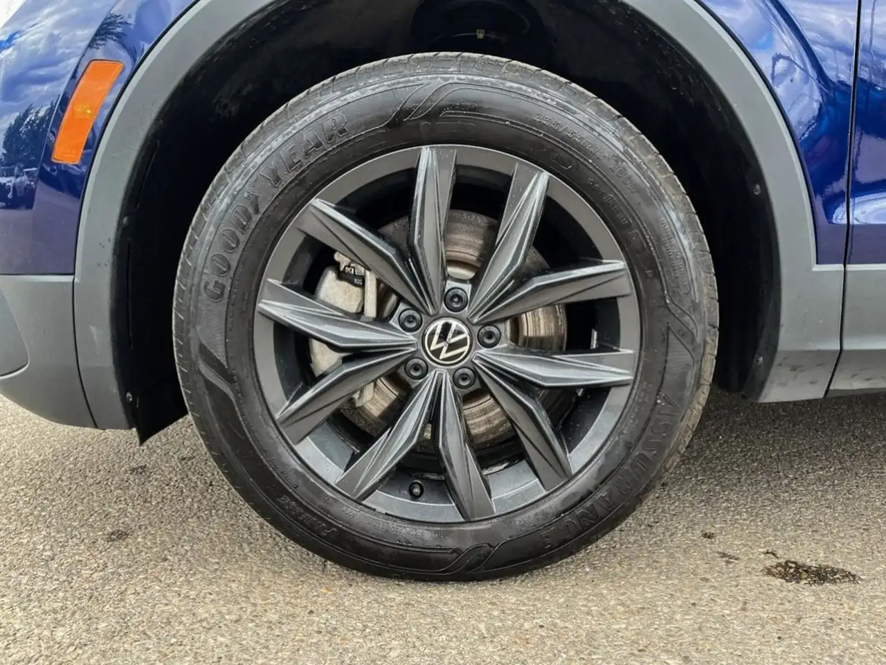Volkswagen Tiguan photo Volkswagen Tiguan