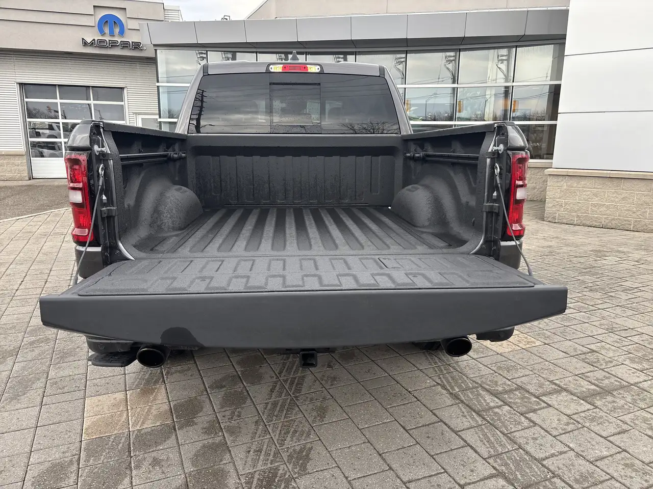 RAM 1500 photo RAM 1500