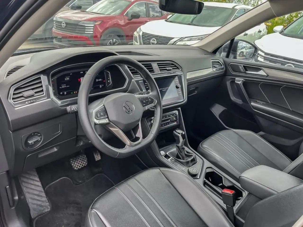 Volkswagen Tiguan photo Volkswagen Tiguan