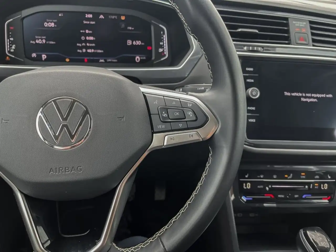 Volkswagen Tiguan photo Volkswagen Tiguan