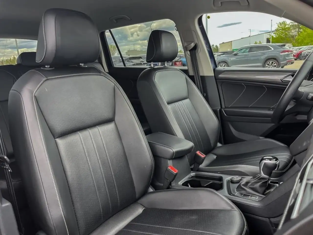 Volkswagen Tiguan photo Volkswagen Tiguan