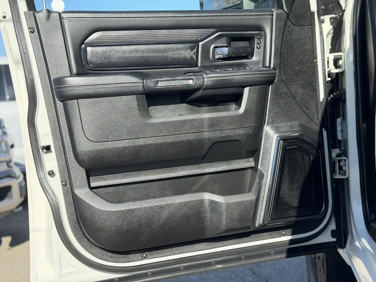 RAM 2500 photo RAM 2500